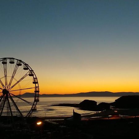 Palm Cove Bundoran Luxurious Sea View Balcony Free Wifi Netflix Sleeps 5 아파트 외부 사진