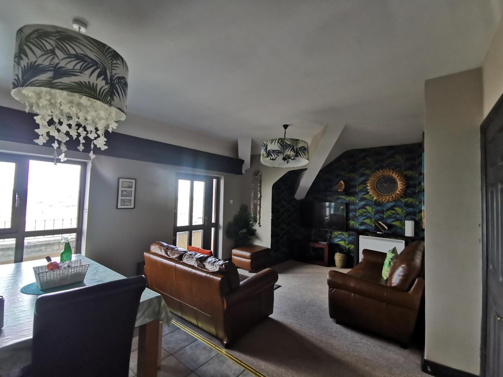 Palm Cove Bundoran Luxurious Sea View Balcony Free Wifi Netflix Sleeps 5 아파트 외부 사진