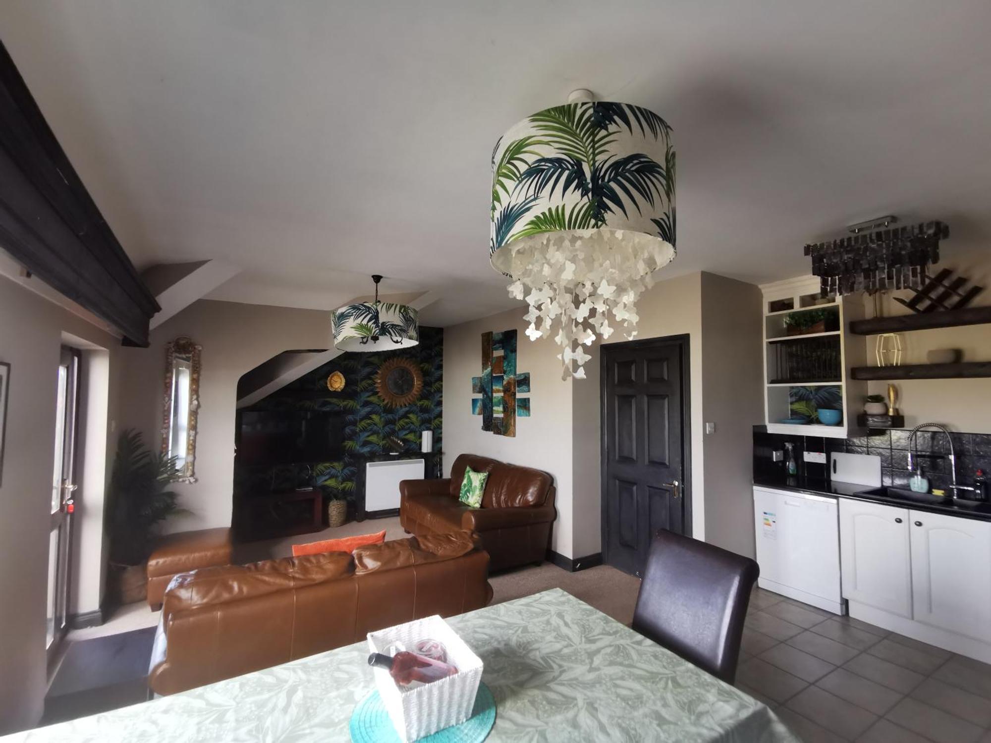 Palm Cove Bundoran Luxurious Sea View Balcony Free Wifi Netflix Sleeps 5 아파트 외부 사진